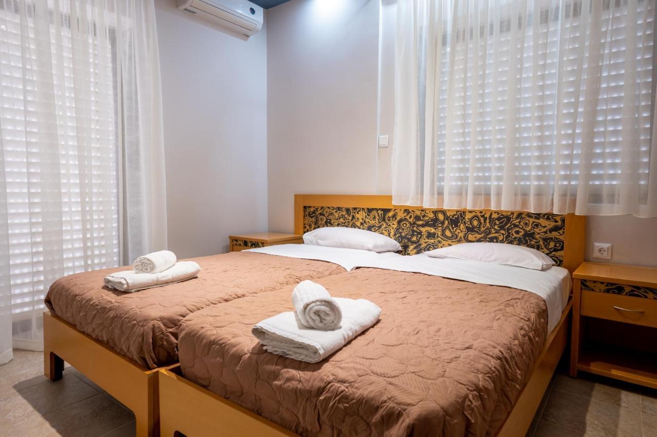 Milonas House Apartments Paralia Dionysiou Buitenkant foto
