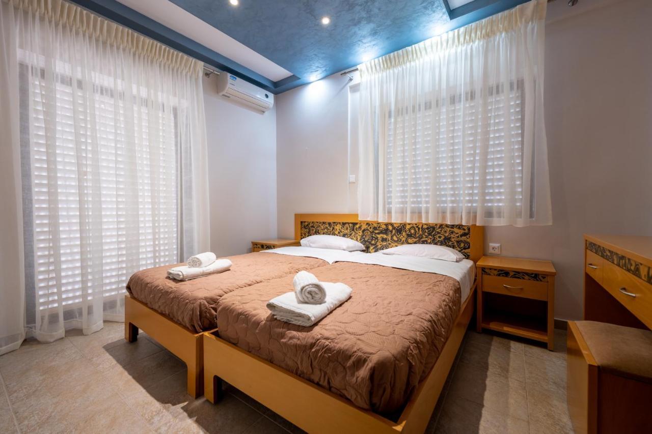 Milonas House Apartments Paralia Dionysiou Buitenkant foto