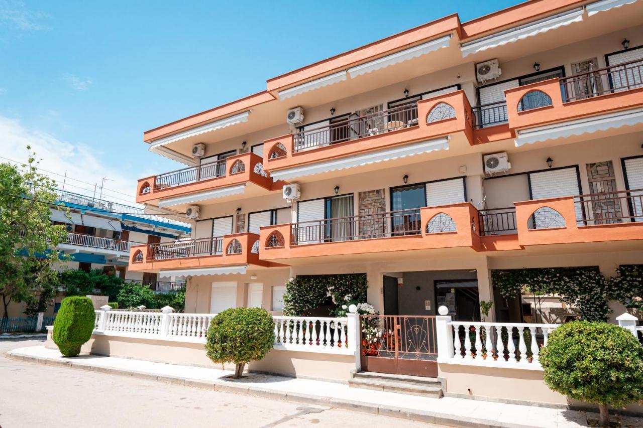 Milonas House Apartments Paralia Dionysiou Buitenkant foto