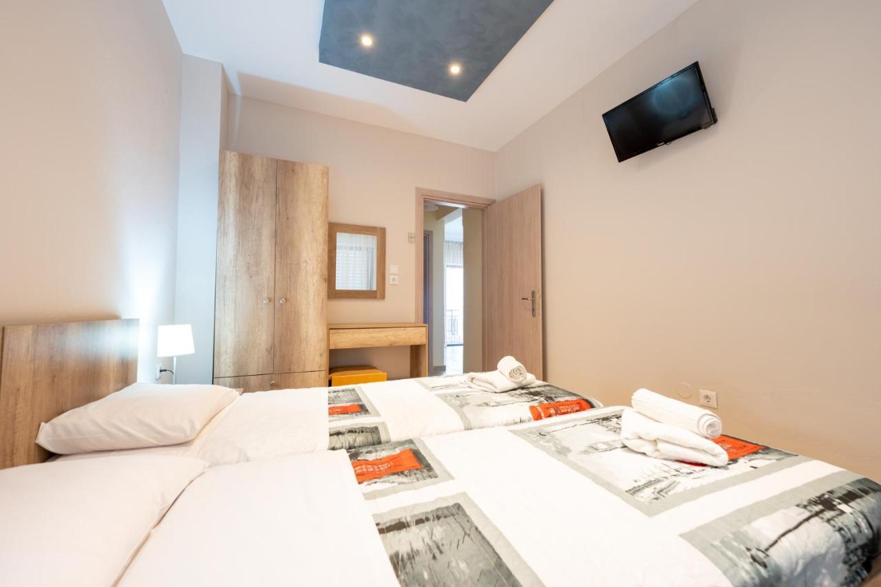 Milonas House Apartments Paralia Dionysiou Buitenkant foto