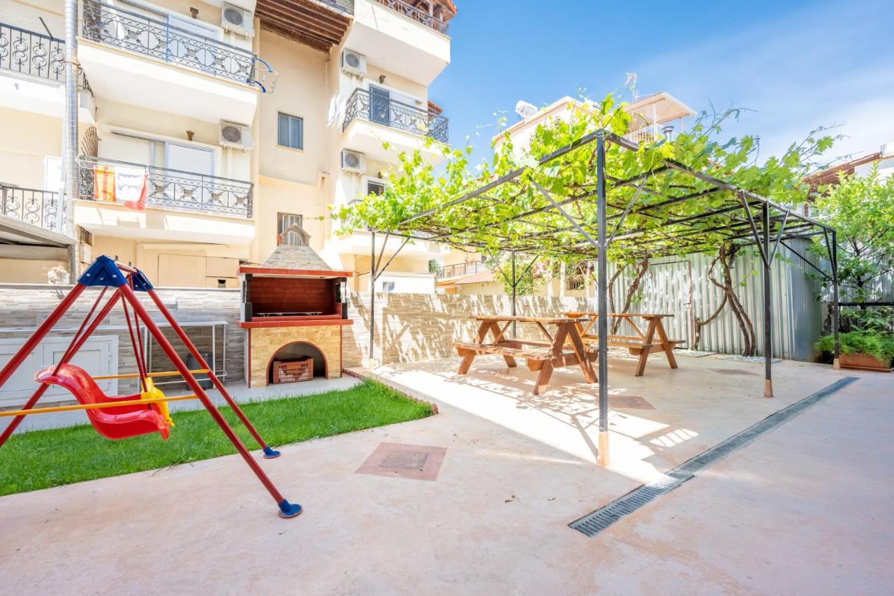 Milonas House Apartments Paralia Dionysiou Buitenkant foto