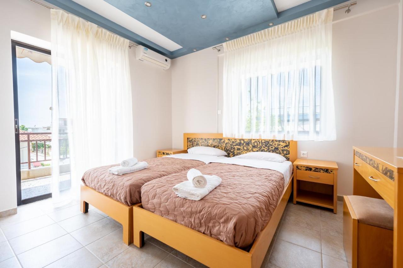 Milonas House Apartments Paralia Dionysiou Buitenkant foto