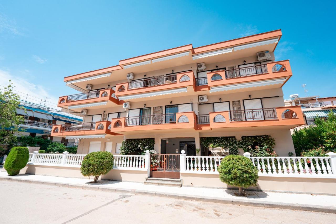Milonas House Apartments Paralia Dionysiou Buitenkant foto